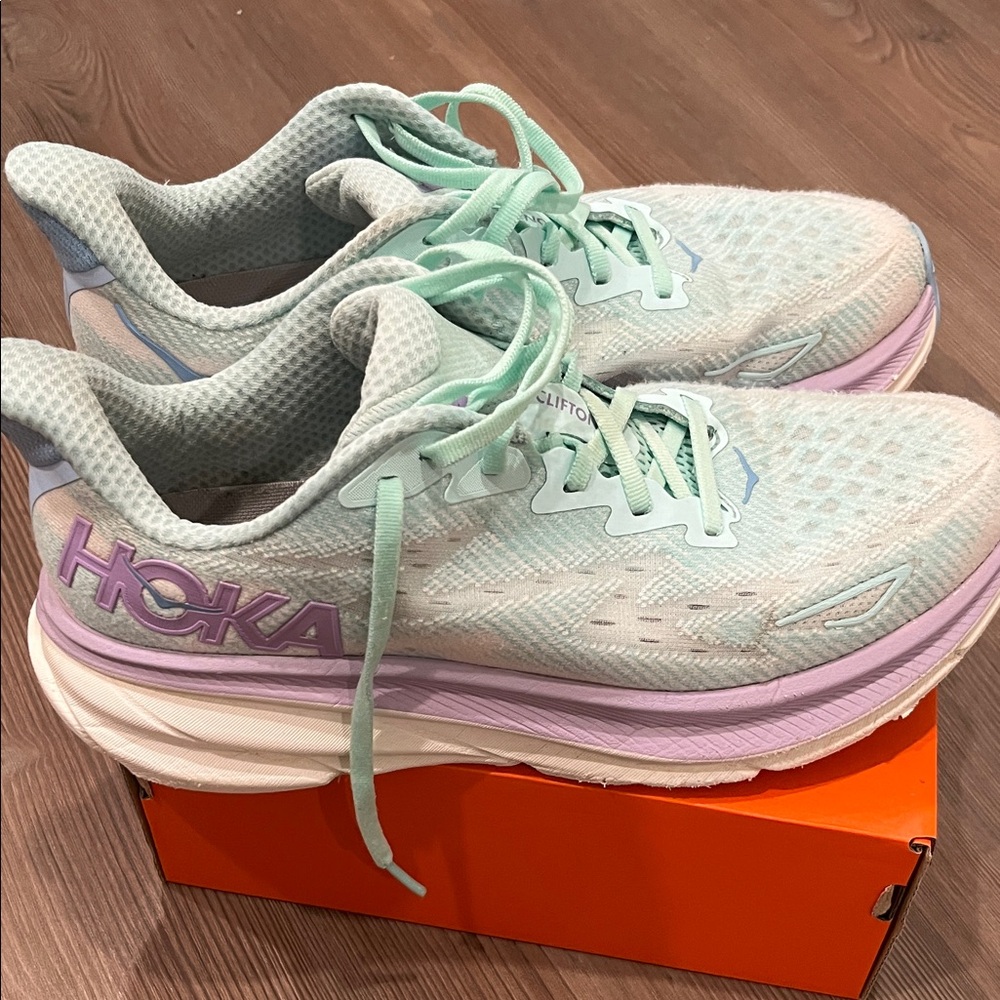 Hoka Women's Clifton 9 Mint and Lavender Athletic Shoes
